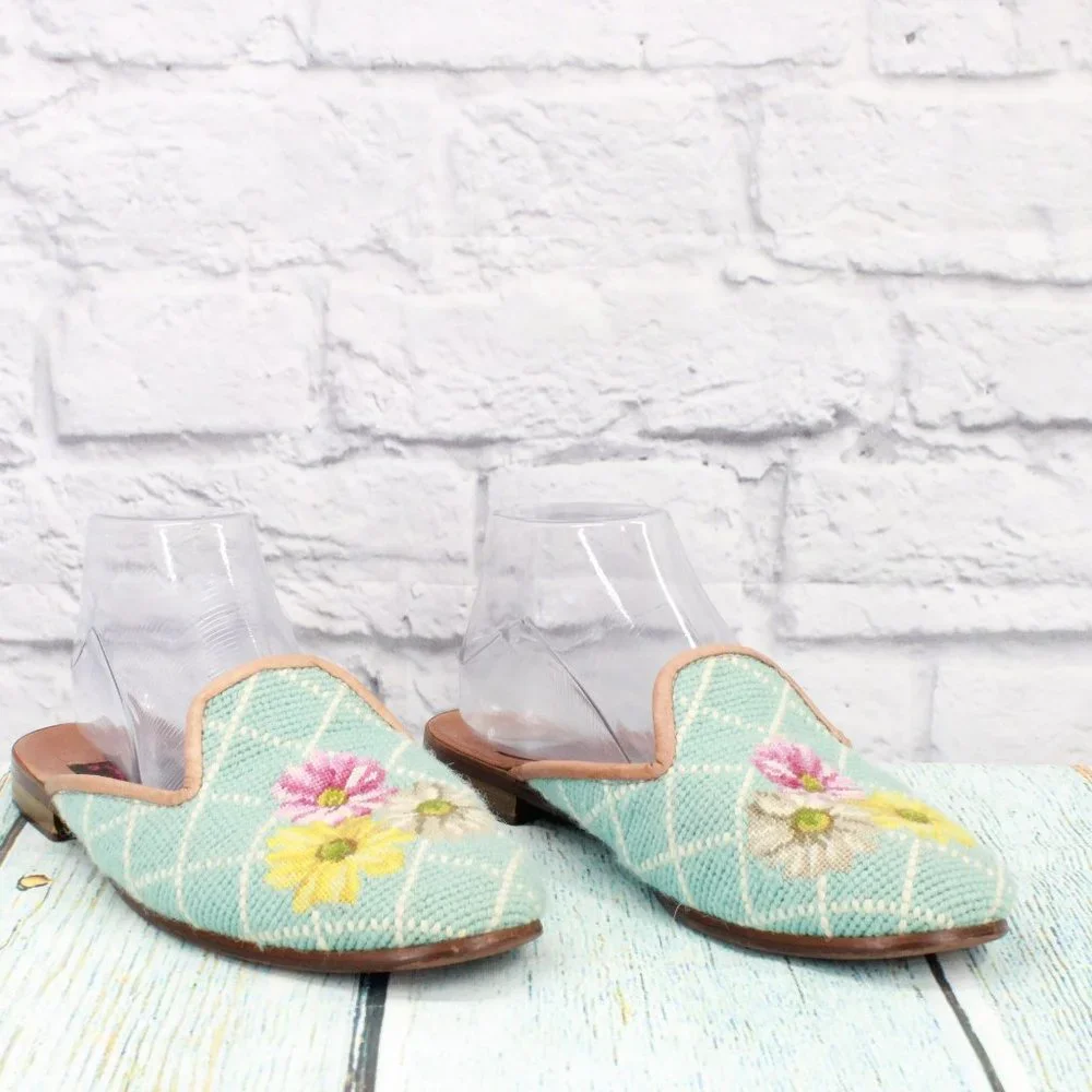 *Soles by Paige Blue Fabric Floral Needlepoint Mule Slide Sandals Size M - Picture 4 of 10